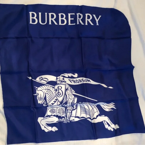 Burberry Equestrian Knight silk scarf - Picture 6 of 14